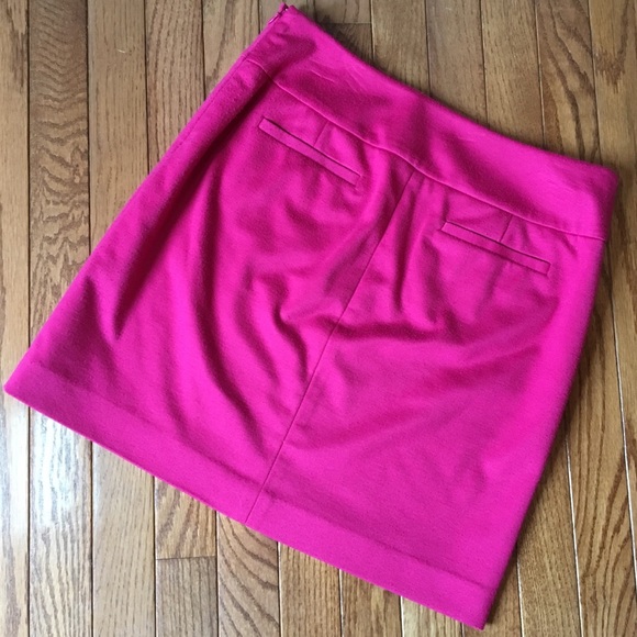 Ann Taylor Loft Pink Mini Skirt Size 4 - Picture 2 of 6